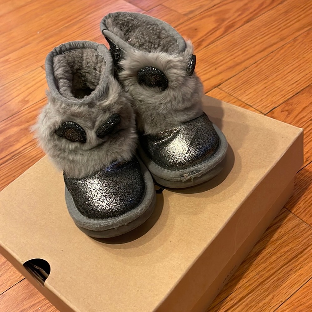 UGG Kids size 7/8 Boots USED Bling Bling Special Edition from Australia